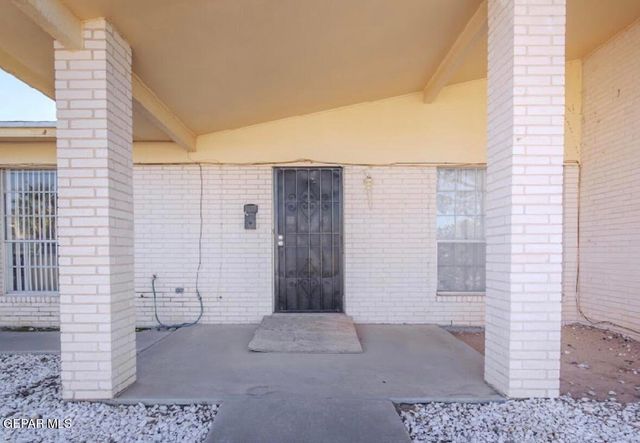 6616 Paseo Redondo Avenue, El Paso, TX 79912