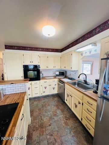 3825 Keyes Way, Fallon, NV 89406