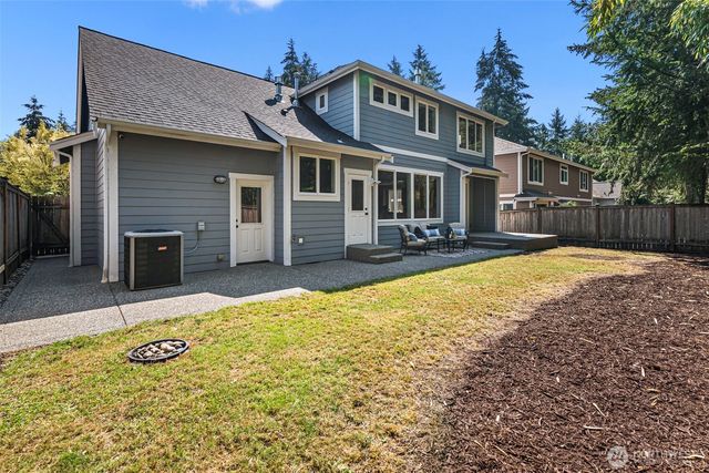 6516 86th Avenue W, University Place, WA 98467
