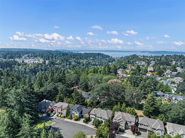 6516 86th Avenue W, University Place, WA 98467