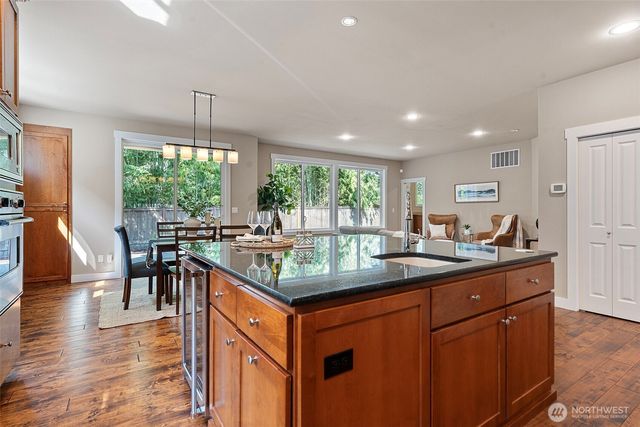 6516 86th Avenue W, University Place, WA 98467