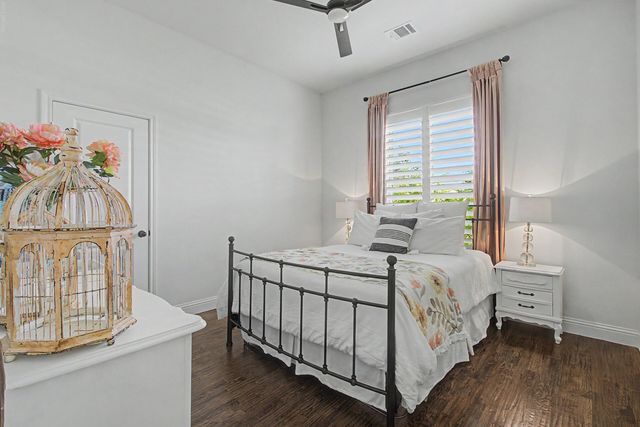 1401 Oliver Creek Lane, Justin, TX 76247