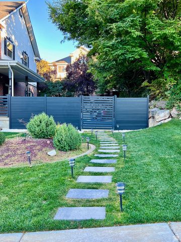 4433 DEVONSHIRE DR, Bountiful, UT 84010