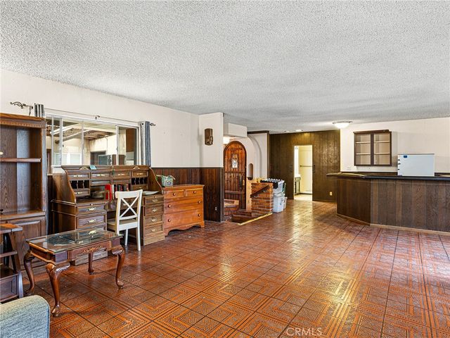 836 N Parish Place, Burbank, CA 91506