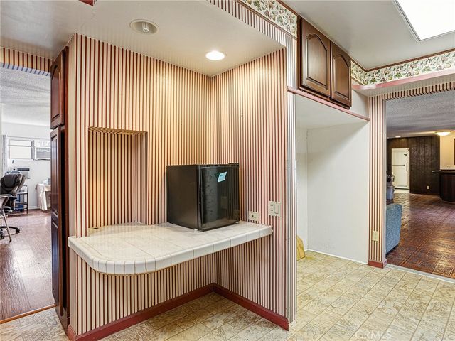 836 N Parish Place, Burbank, CA 91506