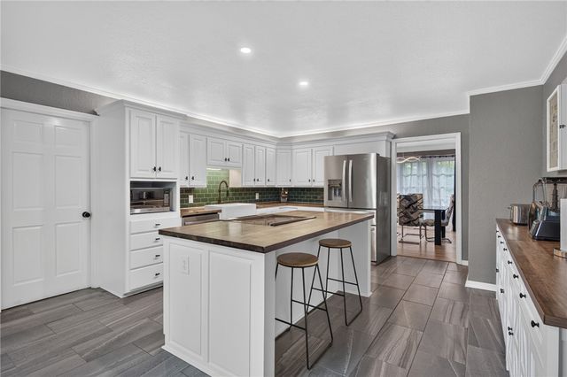 7301 S U Street, Fort Smith, AR 72903