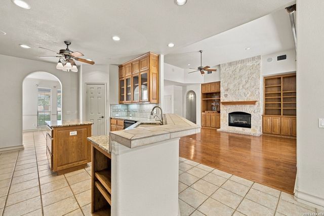 32015 Scarteen, Fair Oaks Ranch, TX 78015