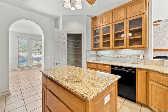 32015 Scarteen, Fair Oaks Ranch, TX 78015