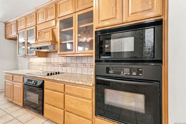 32015 Scarteen, Fair Oaks Ranch, TX 78015