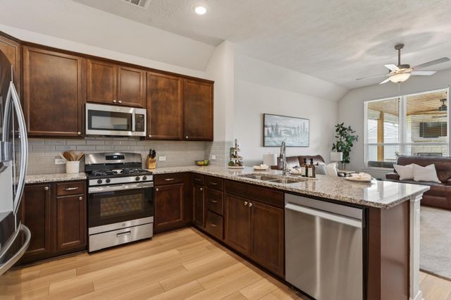 136 Worley Way, Huntsville, TX 77320