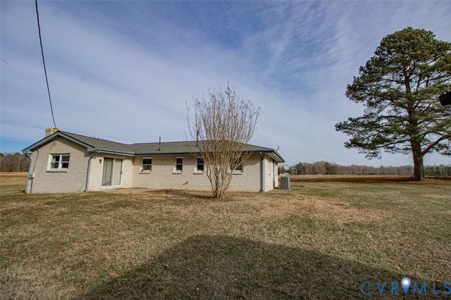 6710 Heritage Rd, Prince George, VA 23875