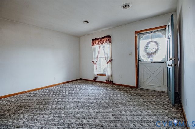 6710 Heritage Rd, Prince George, VA 23875