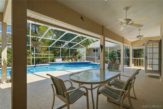 11551 W Timberlane Drive, Homosassa, FL 34448