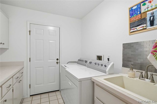 11551 W Timberlane Drive, Homosassa, FL 34448