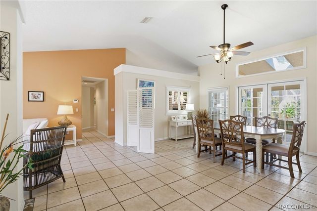 11551 W Timberlane Drive, Homosassa, FL 34448