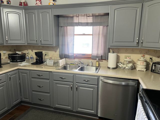 871 Dry Ceek Road, Clearfield, KY 40313