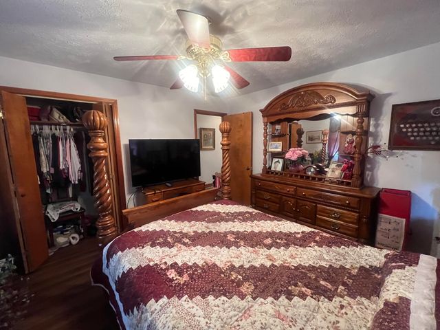 871 Dry Ceek Road, Clearfield, KY 40313