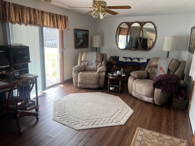 871 Dry Ceek Road, Clearfield, KY 40313