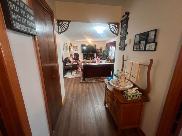 871 Dry Ceek Road, Clearfield, KY 40313