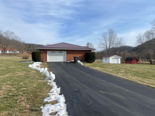 871 Dry Ceek Road, Clearfield, KY 40313