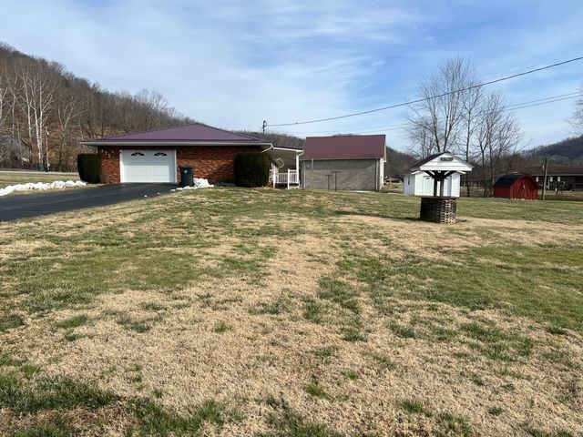 871 Dry Ceek Road, Clearfield, KY 40313