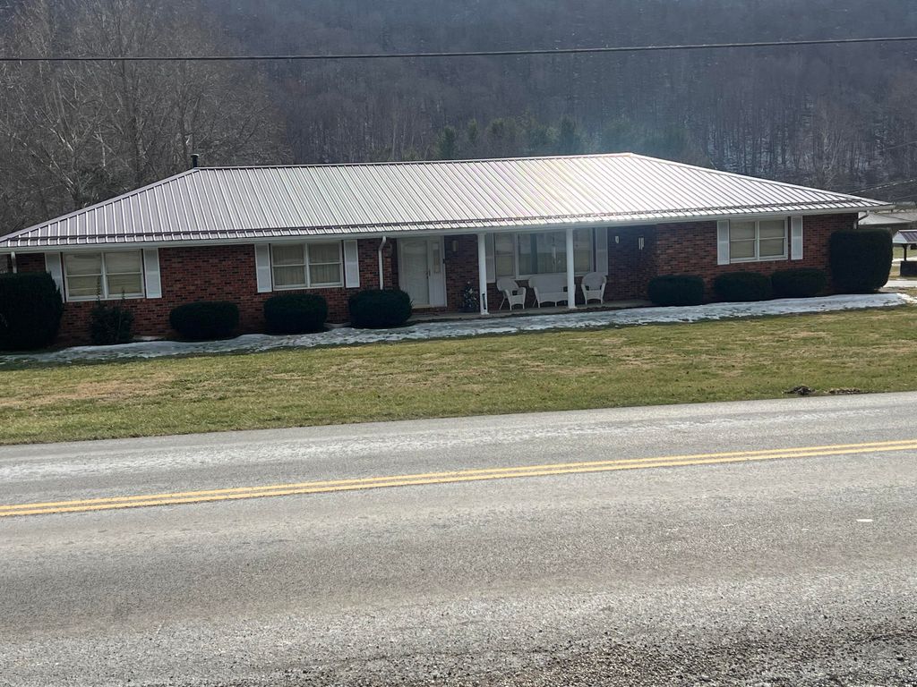 871 Dry Ceek Road, Clearfield, KY 40313