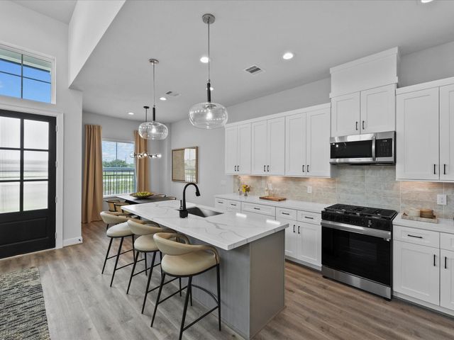 9218 Washington Heights Street, Houston, TX 77063