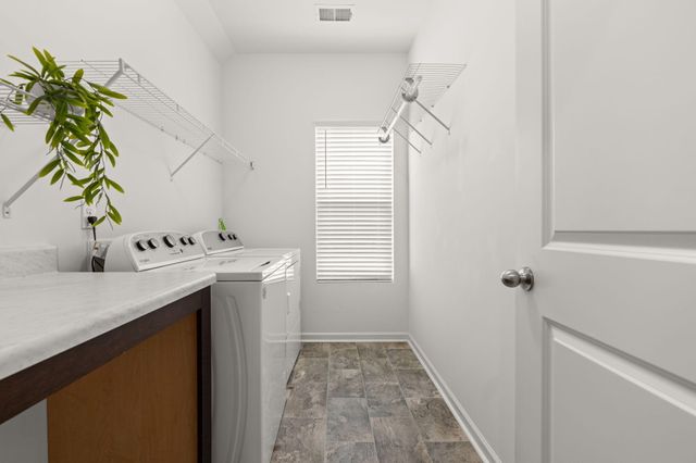 492 Fox Sparrow Court, Summerville, SC 29486