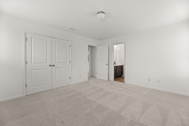 492 Fox Sparrow Court, Summerville, SC 29486