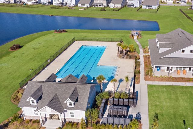492 Fox Sparrow Court, Summerville, SC 29486