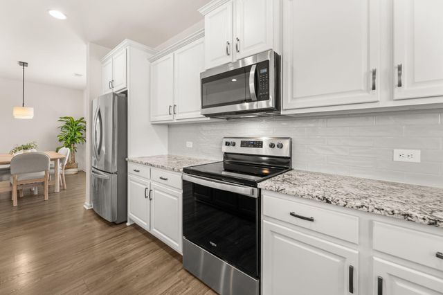 492 Fox Sparrow Court, Summerville, SC 29486