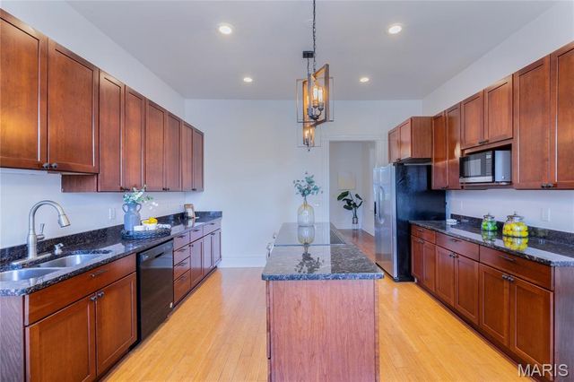 2909 McNair Avenue, St Louis, MO 63118