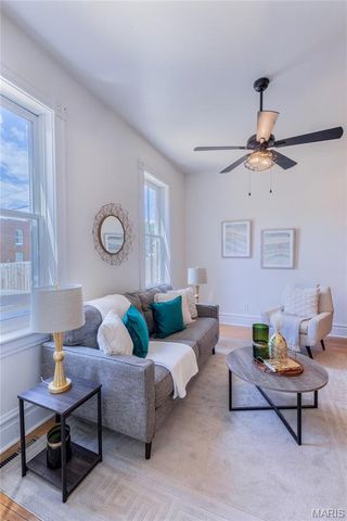 2909 McNair Avenue, St Louis, MO 63118