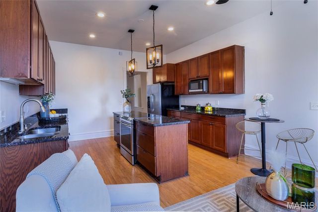 2909 McNair Avenue, St Louis, MO 63118