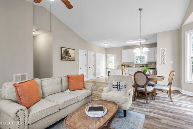 113 Sweet Briar Court, New Bern, NC 28562