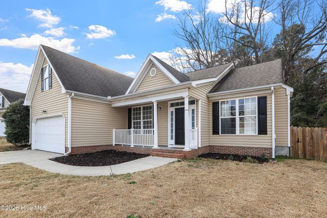 113 Sweet Briar Court, New Bern, NC 28562