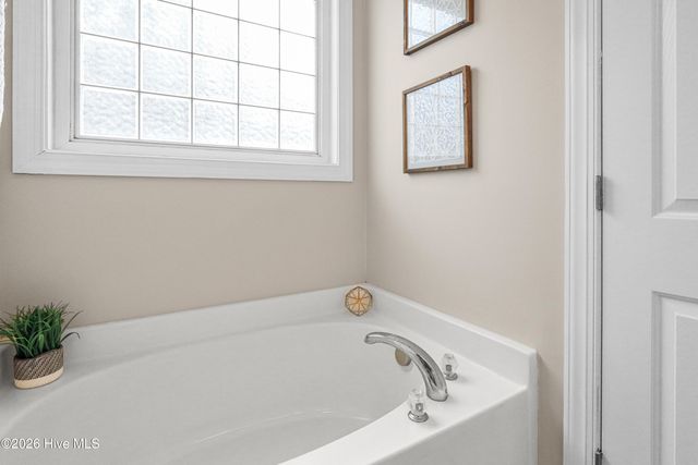 113 Sweet Briar Court, New Bern, NC 28562