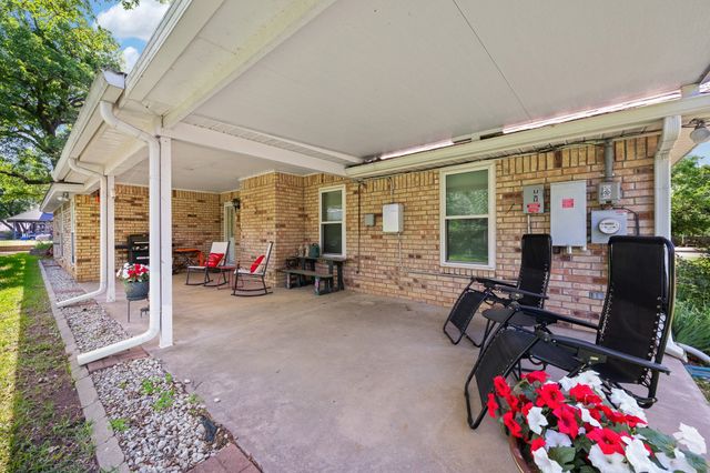 4965 Firewood Drive, Burleson, TX 76028