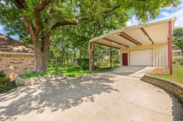 4965 Firewood Drive, Burleson, TX 76028