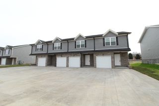 1725 Manning Dr Unit 2, Clarksville, TN 37042