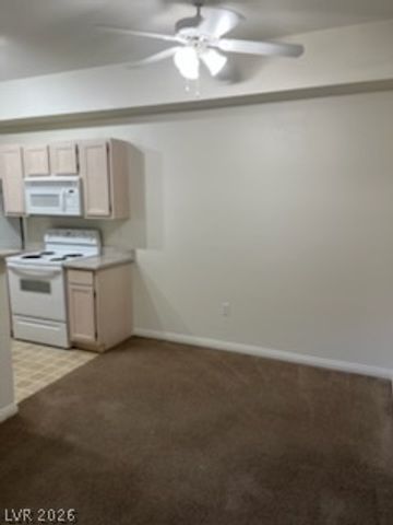 231 West HORIZON RIDGE Parkway 2618, Henderson, NV 89012