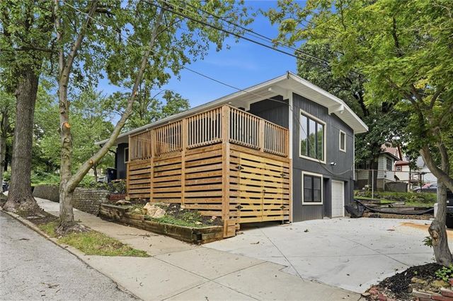 1414 Park Court, Kansas City, MO 64111