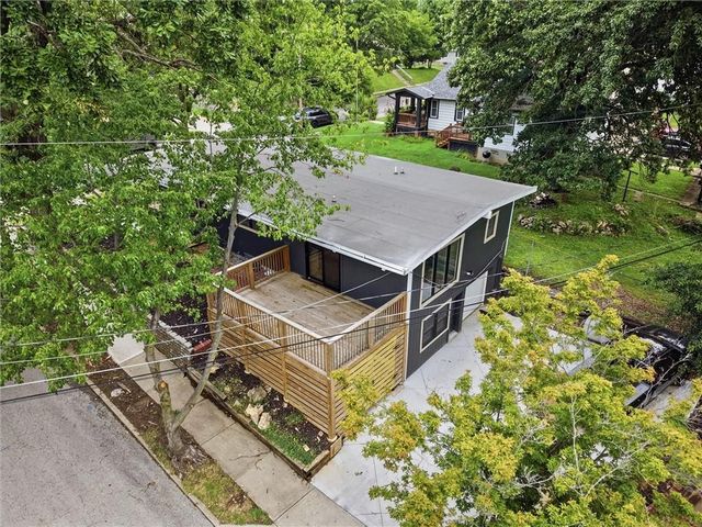 1414 Park Court, Kansas City, MO 64111
