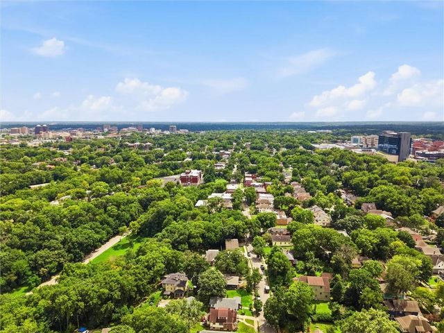1414 Park Court, Kansas City, MO 64111