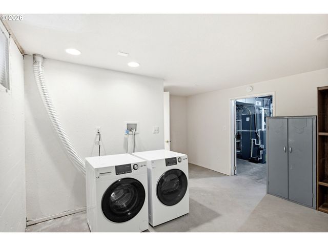 5524 Ne COUCH St, Portland, OR 97213