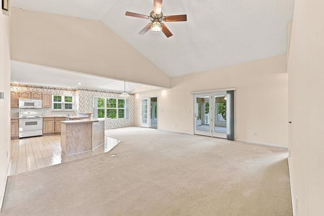 4172 Fairway Dr., Little River, SC 29566