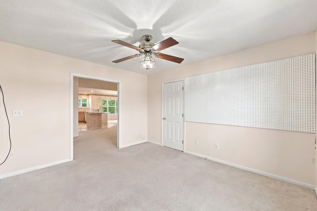 4172 Fairway Dr., Little River, SC 29566