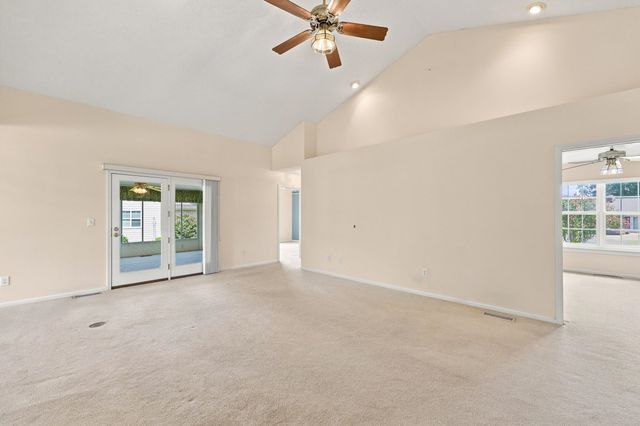 4172 Fairway Dr., Little River, SC 29566