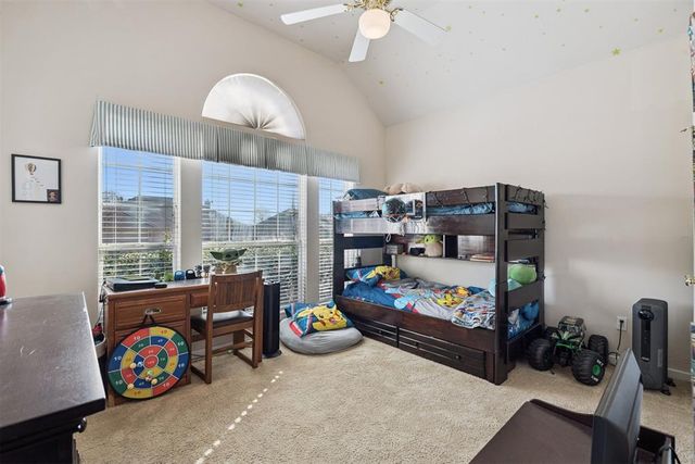 2600 Halifax Way, Norman, OK 73069