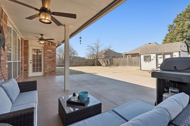 2600 Halifax Way, Norman, OK 73069
